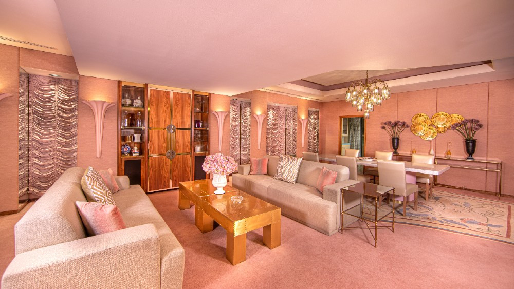 Robb Report: 10 Stellar Hotel Suites We Can’t Wait to Book in 2021